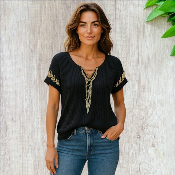 JENNIFER LOPEZ -- Sweater, Short Sleeved, Black, Chain Detail at Neck & Sleeves - Picture 2 of 15